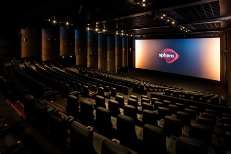VILLAGE 15 CINEMAS @ THE MALL .